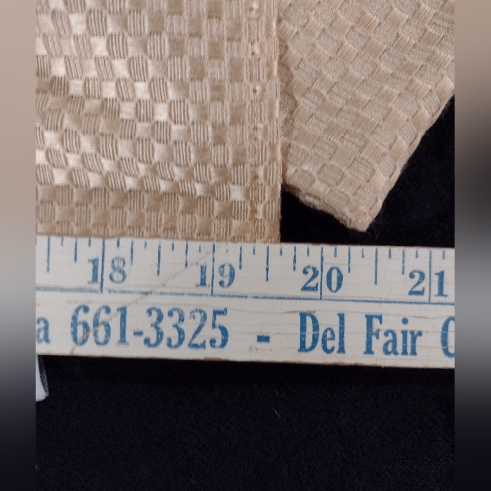 Dinning - Picture 9 of 10